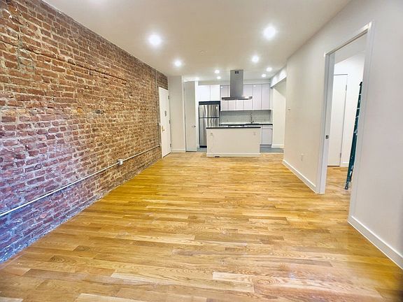 3rd image of 3971 Gouverneur Ave #6EE