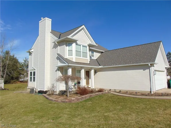 104 Woodbridge Xing, Chardon, OH 44024