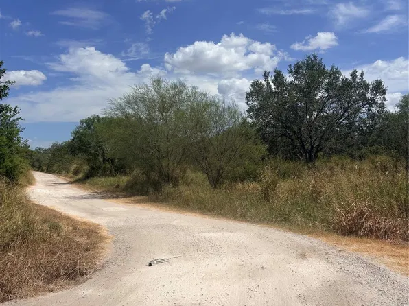 5111 River Oaks Dr Lot 83, Beeville, TX 78102