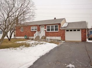 19 Walter Dr, Stony Pt, NY 10980