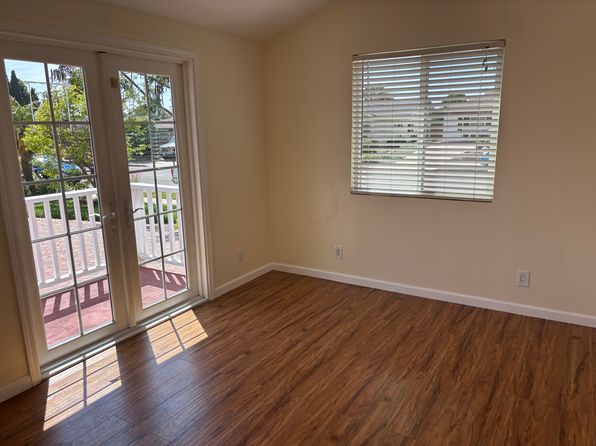 18 Lassen Dr