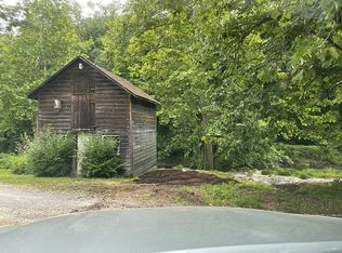 96 Charles Smith Rd, Saugerties, NY 12477