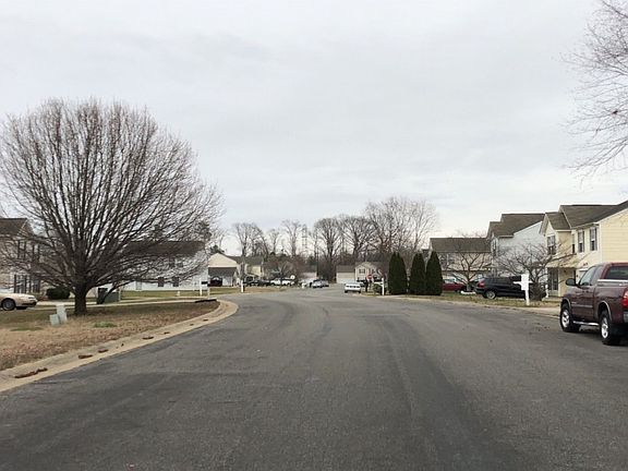 5th image of 1409 Harvest Crest Ct