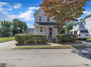 28 Harding Ave, Morton, PA 19070