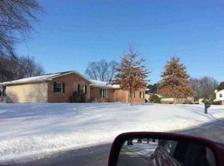 12055 Balsam Cir, Granger, IN 46530