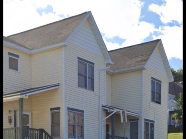 323 N 3rd Ave W