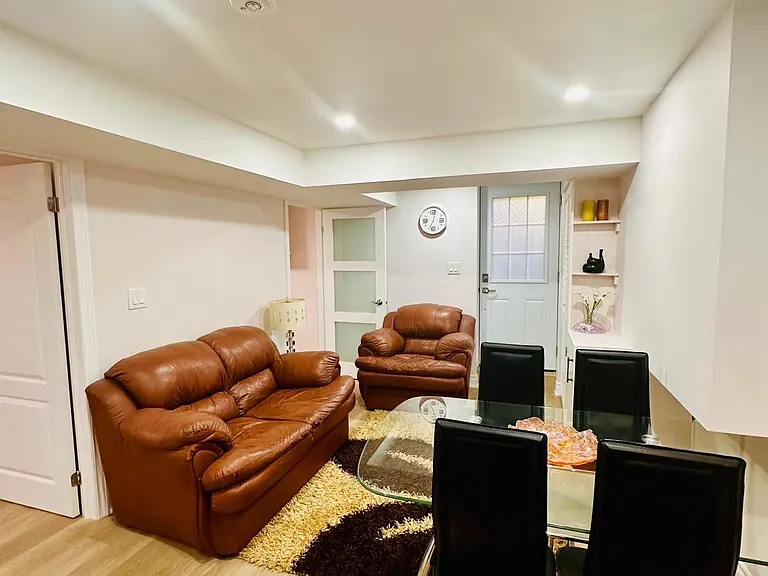 206 Bellamy Rd N #BASEMENT — Photo 2