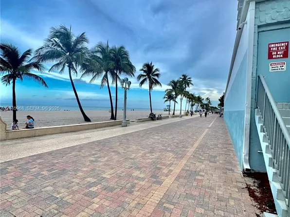 400 N Surf Rd APT Rgb, Hollywood, FL 33019