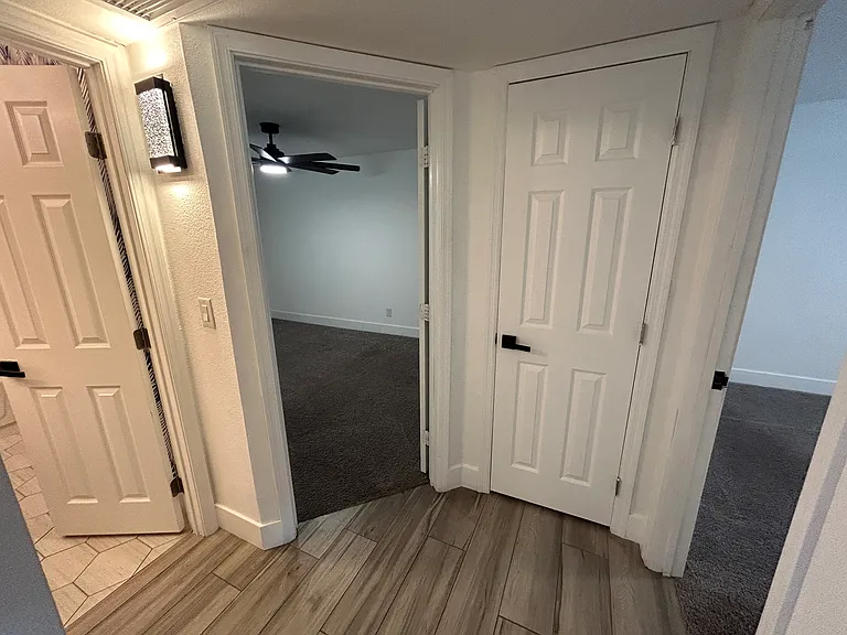 3507 E Claire Dr — Photo 29