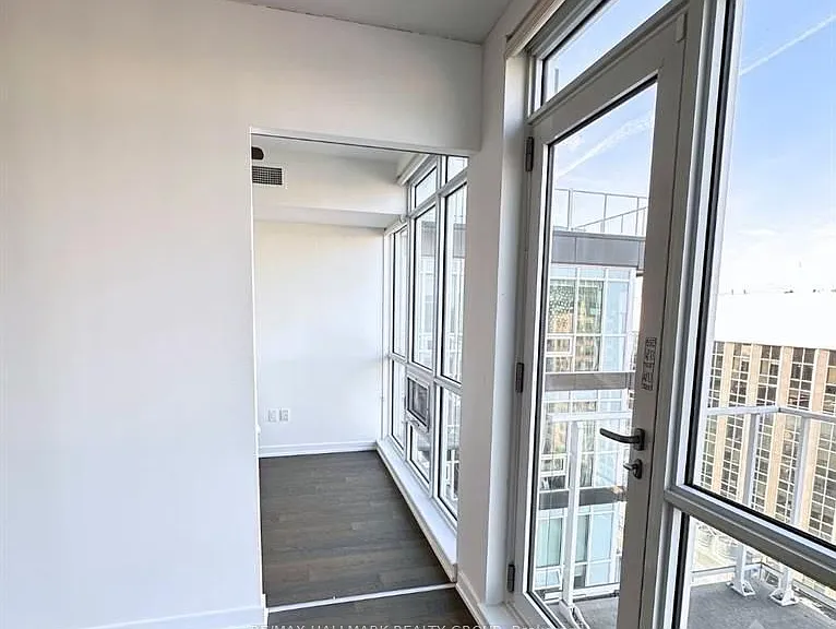 199 Slater St #2115 — Photo 10