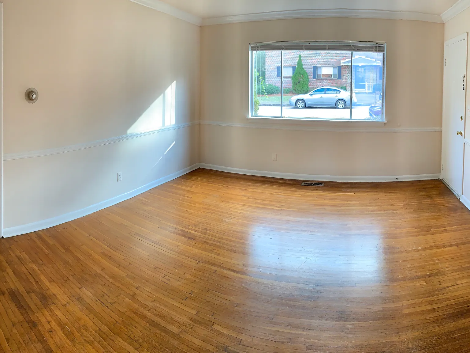 2 bed, 860 sqft, $1,075 — Photo 4