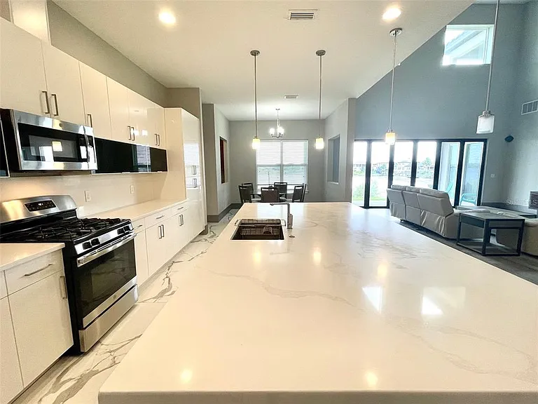 7759 Green Mountain Way — Photo 13