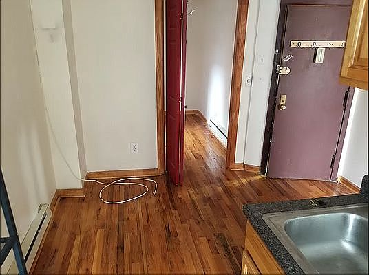 2nd image of 174 Delancey St APT 10R