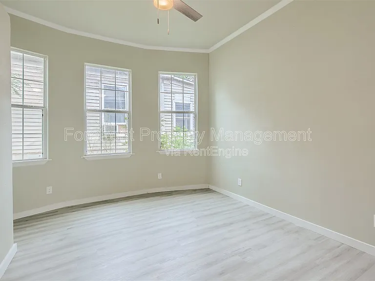 517 Hicks Ave — Photo 24