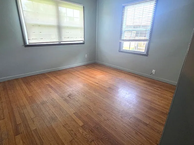 4909 N Pate Ave — Photo 19
