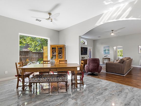 5th image of 5124 Forest Lawn Dr