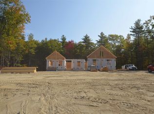 7 Walnut Hill Dr, Hooksett, NH 03106