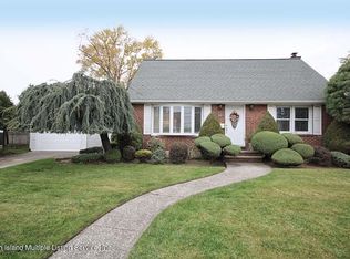 159 Lander Ave, Staten Island, NY 10314