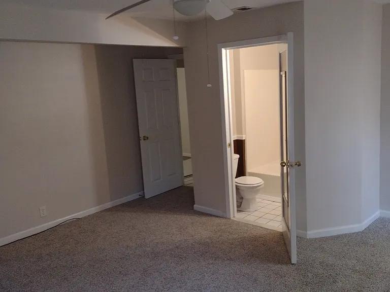 1846 Lake Lucerne Rd — Photo 7