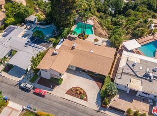 3565 Crownridge Dr, Sherman Oaks, CA 91403