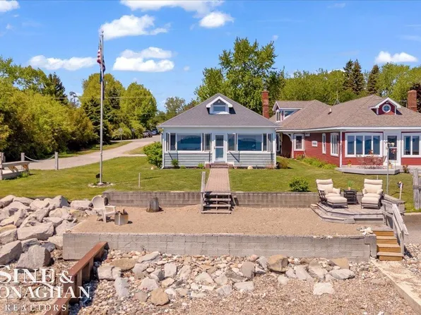 495 S Lake St, Port Sanilac, MI 48469
