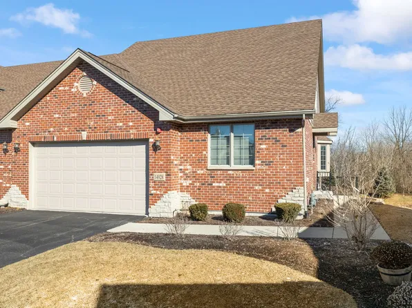 14928 S Preserve Dr, Lockport, IL 60441