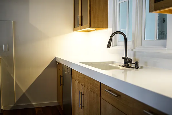 Rented by Bond New York | media 20