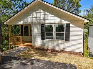 92 Lakeside Dr, Asheville, NC 28806