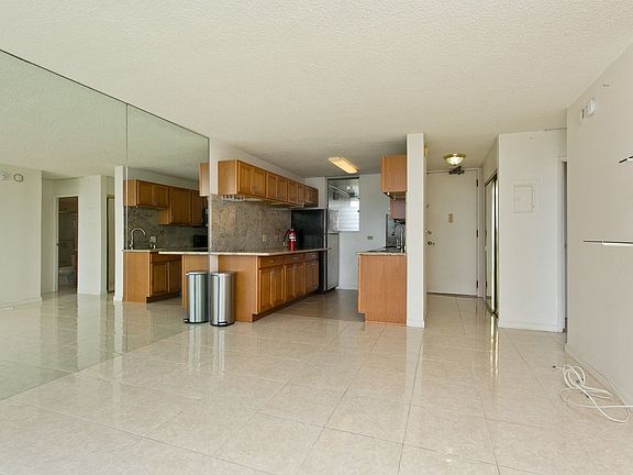 2nd image of 98-099 Uao Pl APT 2106