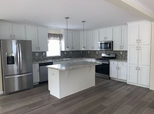 1 David Dr, Scarborough, ME 04074