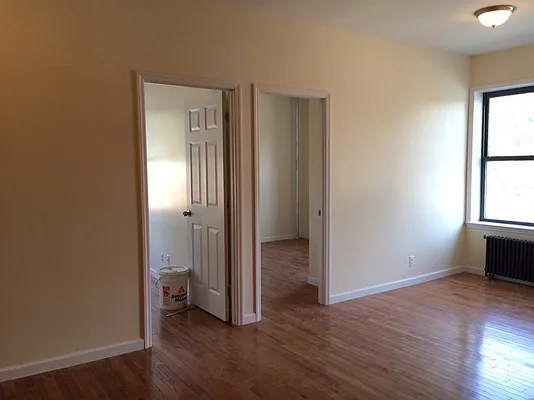 Rented by BuySell Real Estate Inc | media 32