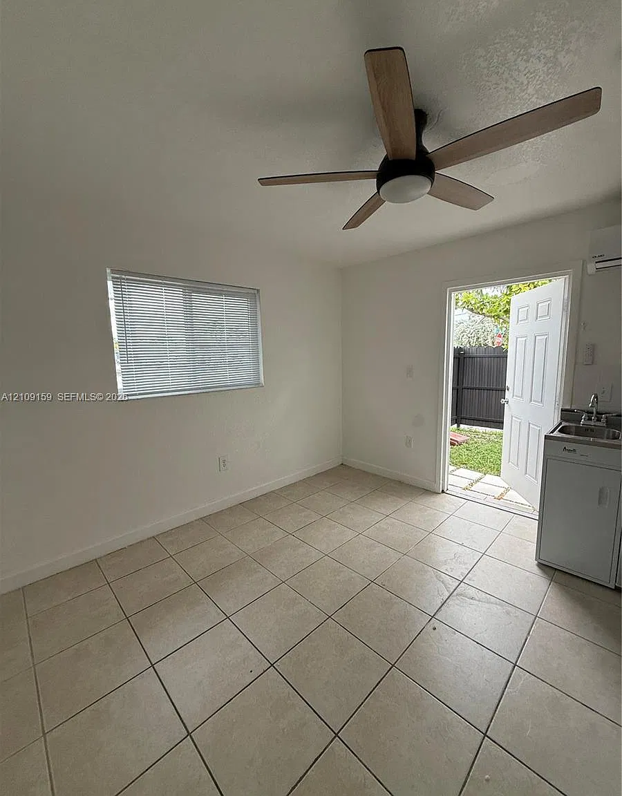 Coravo Amd — Photo 1