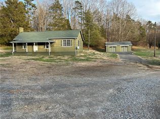 2644 Indian Heaps Rd, East Bend, NC 27018
