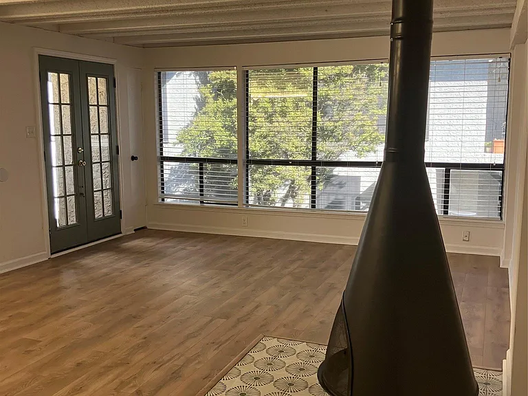 5914 Lago Vista Way #C-23 — Photo 2