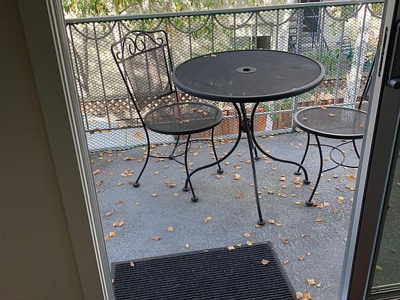 2nd image of 1248 W McKinley Ave #4