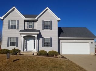 1322 W 61st St, Davenport, IA 52806