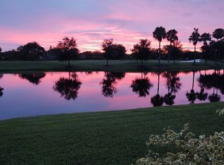 4592 Chase Oaks Dr, Sarasota, FL 34241