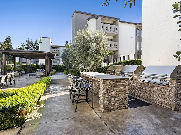 The Villas at Woodland Hills — Photo 15