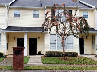 290 Brentwood Dr, Newnan, GA 30263