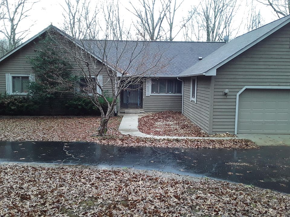 1st image of 759 Oakmont Dr