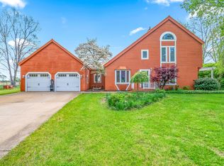 70191 Carolyn Ave, Sturgis, MI 49091