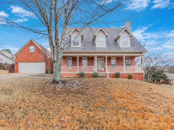 2 Shepard Hills Ct, Little Rock, AR 72223
