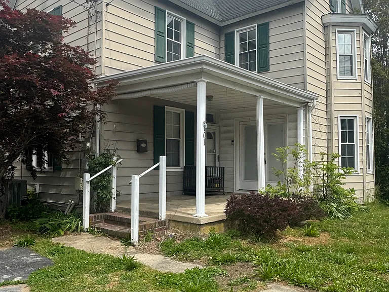 101 W Camden Wyoming Ave — Photo 1