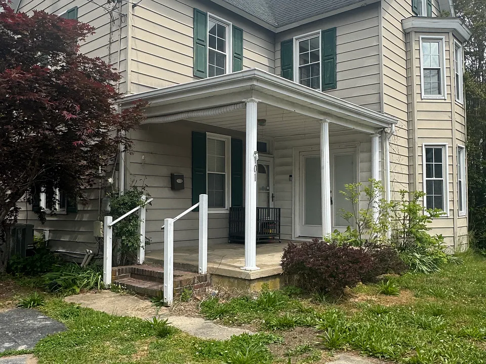 101 W Camden Wyoming Ave