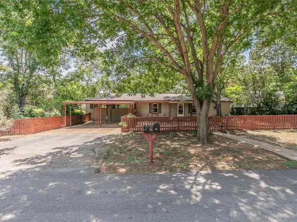 3721 Peach St, Euless, TX 76040