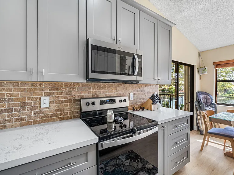 3006 Black Oak Ct #3006 — Photo 11