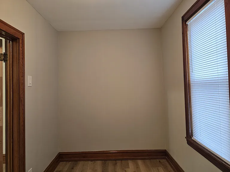 4852 S Wood St #2RB — Photo 8