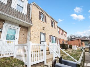 17 Sycamore Row #17, Springfield, IL 62702