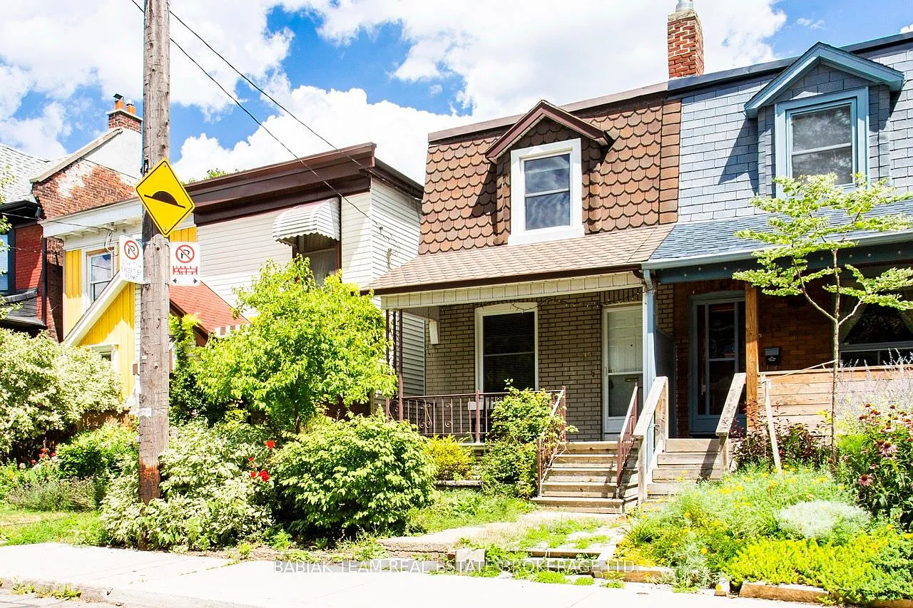 3 bed, $5,200 — Photo 1