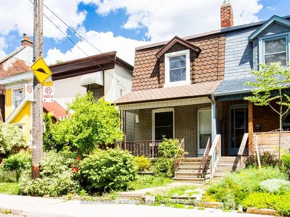 615 Crawford St, Toronto, ON M6G 3K1
